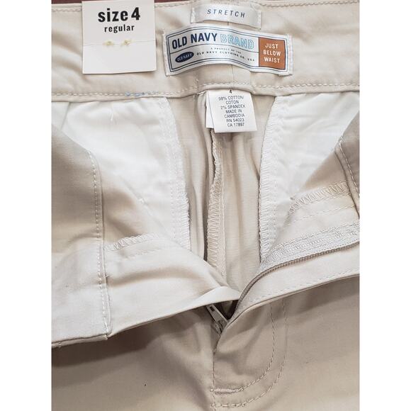 Old Navy Just Below Waist Stretch Cream Capri Pants - Size 4 - Picture 5 of 5